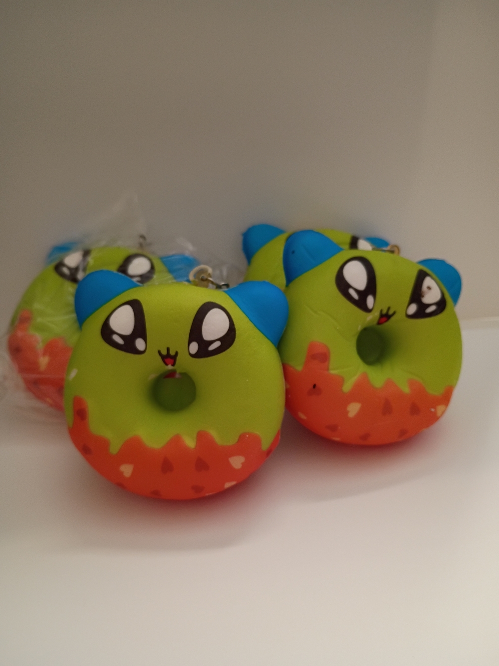 Set Of 4 Cute Kawaii Green & Orange Donut Bear Squishy Keychains